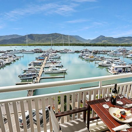 Shangri-La The Marina, Cairns Exterior photo View of the Marina from the Hotel